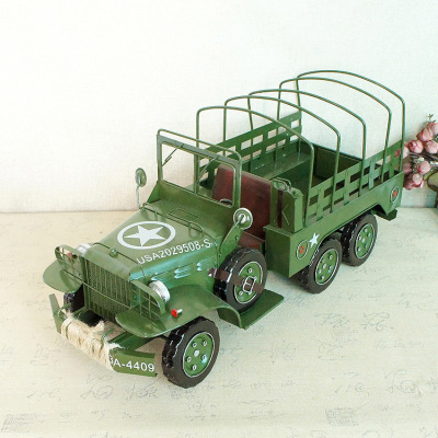 Exquisite American Personnel Carriers (APC) Model Metal Handmade Transport Vehicle Home Decoration Ornaments