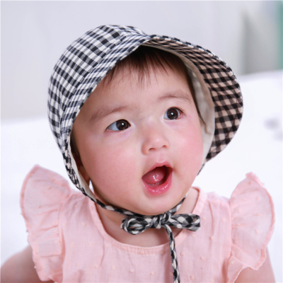 Korean version of the new super cute black and white check cloth jokingly with the spring and autumn cotton baby cap