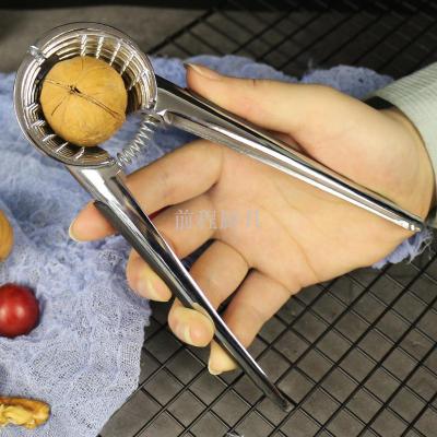 Clip walnut Clip household walnut magic device thickened shell opener crack nuts peel hazelnut pincers