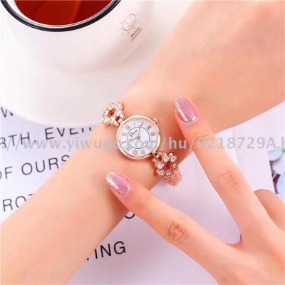 New fashion lady with diamond simple flower summer bracelet watch