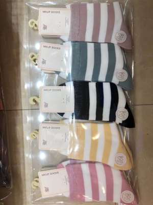 Socks run amount of women socks autumn and winter socks socks pure color socks spread socks socks stripes floret socks