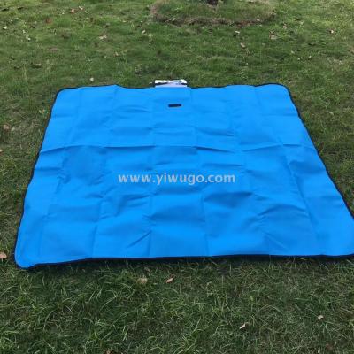 Is suing waterproof Oxford fabric acrylic waterproof mat picnic mat mat MATS in a number of colors available from stock