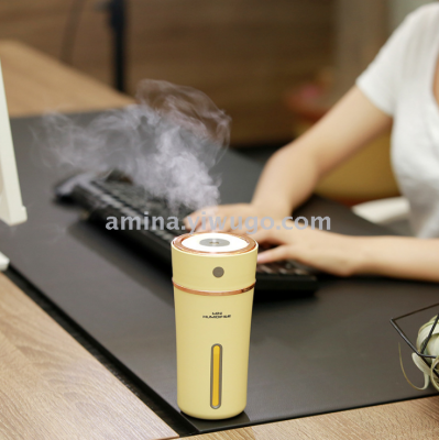 'version heart cup humidifier large capacity USB humidifier portable car home is suing the humidifier