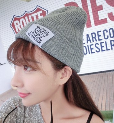 Korean edition stick cloth knit hat South Korea hat women winter thickening heat wave men pointed letter sweater hat