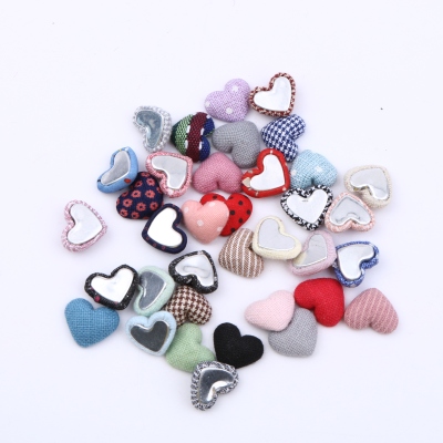 Manufacturers direct love wrapped cloth buttons