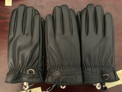 Touch screen glove manufacturer sells thermal gloves