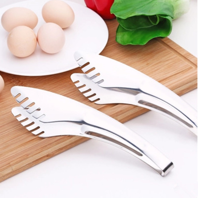 2018 Summer New 08 Knife-Shaped Clip Creative Quality Model Curved Moon Integrated Molding with Teeth Self-Produced and Self-Sold
