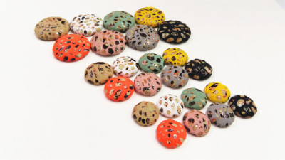 Manufacturers direct new arrival cobblestone cloth button stud semi-finished goods
