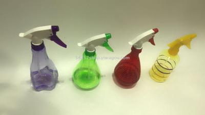 Transparent color spray bottle