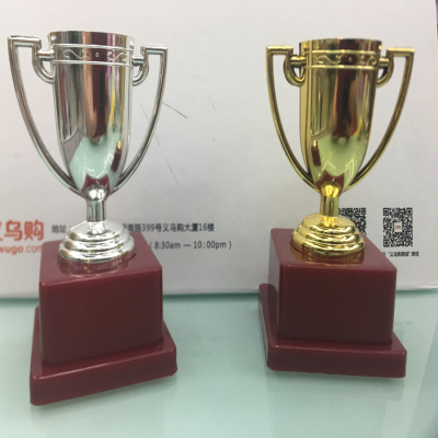 Kindergarten Plastic Trophy Factory Direct Sales

