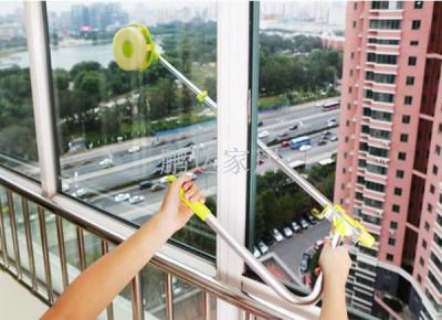 Multi-function telescopic glass window cleaner with auxiliary bar to clean Windows with telescopic glass window scraper