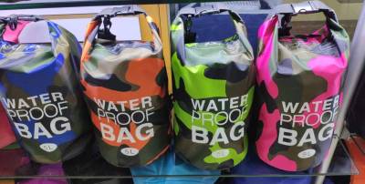 The Source no is suing waterproof bag snorkeling waterproof bag backpacks shoulder upstream river rafting swimming travel bag beach sea bag