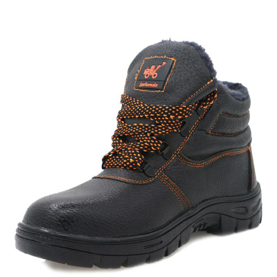 Manufacturers wholesale winter labor protection shoes, warm cotton shoes, anti-smash, anti-thorn steel baotong, oil resistance, acid and alkali resistance, wear resistant safety shoes