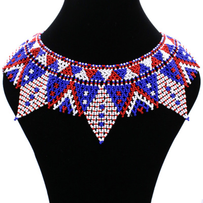Cross - border new triangle rice bead woven necklaces European and American ethnic style checking beads collarbone chain necklace shawl