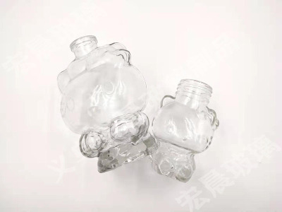 Manufacturers direct sales of exquisite and lovely models of hello Kitty hello Kitty glass candy bottle decoration