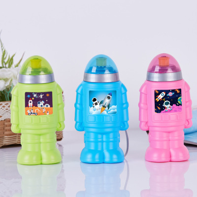 Creative new robot kettle clamps children's sippy cup boys and girls drink water