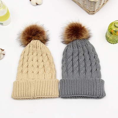 A hit Korean version of autumn and winter pure color sweater hats children thicken warm knit hats