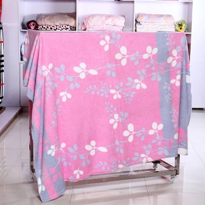 Factory Direct Sales Foreign Trade Customized High Quality Multi-Purpose Four Seasons Fleece Lined Padded Warm Keeping Printed Coral Fleece Pink Blanket