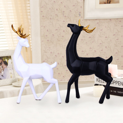 Resin Crafts European Creative Couple Elk Home Decorations Living Room Wine Cabinet Decoration Wedding Gifts