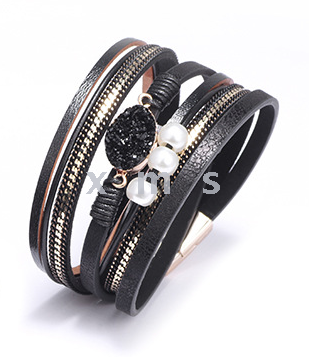 Europe and the United States new oval gravel bracelet lady Europe and the United States fashion magnetic buckle multilayer bracelet factory direct supply