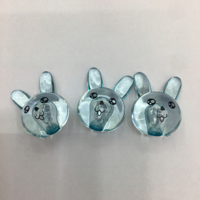 Manufacturers direct transparent acrylic half-hole headdress, rabbit pen head, cabinet accessories