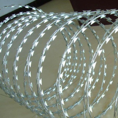 Manufacturers supply all types of razor barbed wire high quality razor barbed isolation net