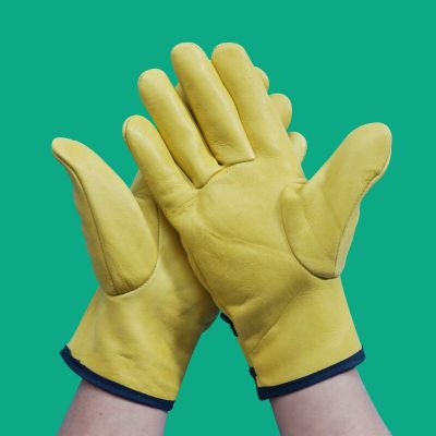 Sheepskin gloves labor protection factory wholesale wear - resistant protective driver welder operation half-skin short gloves electric welding gloves