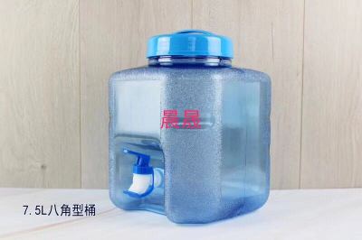 Plastic large capacity bucket with handle cover kettle