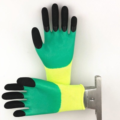 Manufacturers direct wear - resistant wang non-slip comfortable foam double-layer latex gloves labor protection gloves new products on the market