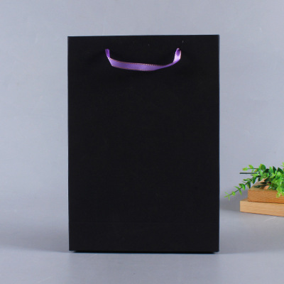 New Garment Portable Paper Bag Custom White Cardboard Gift Handbag Custom Kraft Paper Shopping Bag Custom Lo
