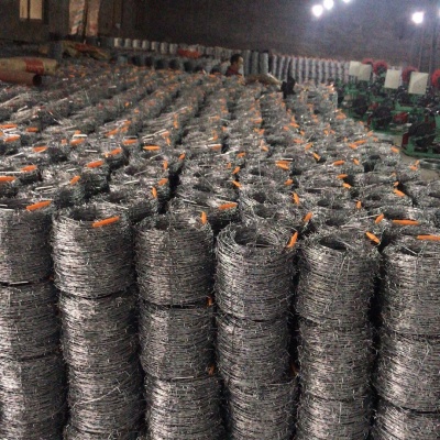 Barbed wire thorn wire silver galvanized thorn factory direct wholesale domestic trade and export