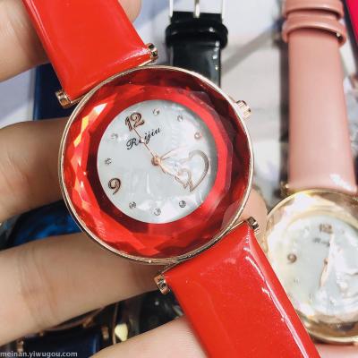 The new colored glass crystal face lady's shiny leather watch