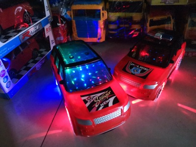 Electric universal 3D lights music commercial suv model children's toy car stalls hot sales wholesale sources