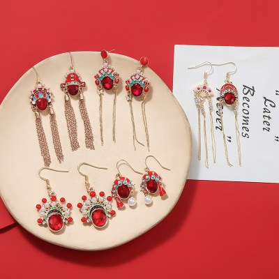 2019 new Chinese style Peking Opera facial earrings for women's retro personality tassel earrings