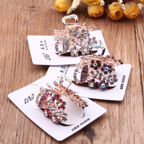 10 yuan shop jewelry rhinestone hairpin medium bath hair clip updo hair clip spring clip hair clip female hair clip headdress