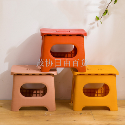 Train mazza plastic folding stool simple chair adult home small stool outdoor portable fishing stool