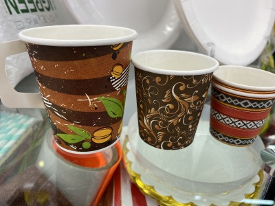 Factory direct sales anti-ironing coffee cup disposable cup printing paper cup paper cup custom
