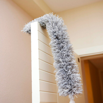 Flexible duster with long handle for lazy man household car with no shedding stretchable washable electrostatic feather duster