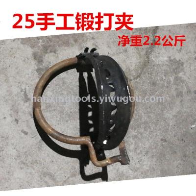 Manual forging clip thickening wild boar tooth clip thickening outdoor goods