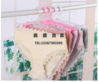 Ladies transparent boutique plastic underwear hanger bra shop underwear clip bra hanging