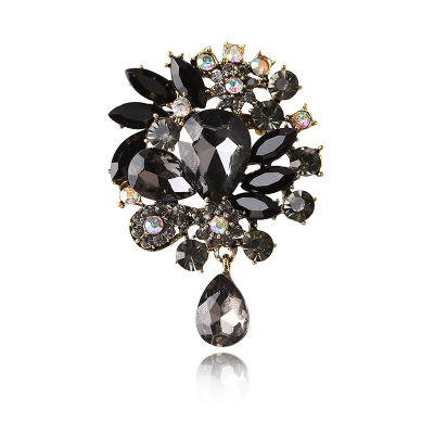 Korean fashion creative personality crystal glass brooch brooch women's clothing accessories