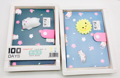 Small guest decompression hand account book lovely doll notebook birthday box diary Small fresh hand account book