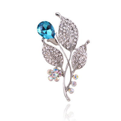 Flower brooch small crystal glass brooch accessories set diamond metal brooch foreign trade hot-selling flower-shaped suit accessories