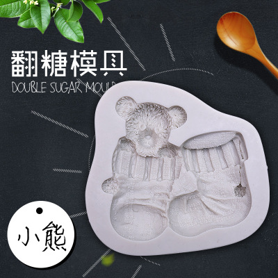 Cute bear shaped liquid silicone sugar cake mold diy baking tool for Christmas cake decoration