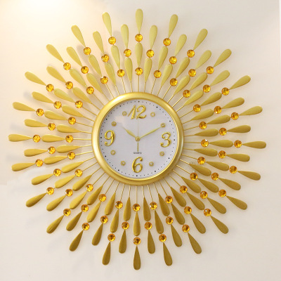 Yihong clock wall clock craft clock craft wall clock Art clock iron clock Peacock clock home decoration crafts watch