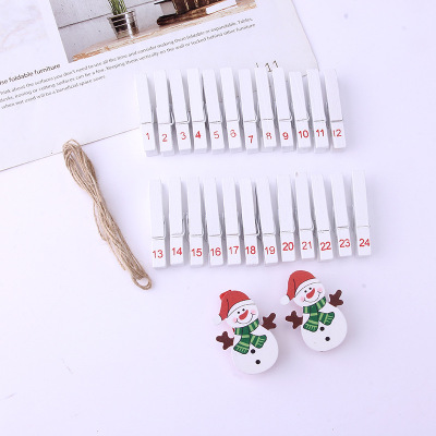 Customized Santa Claus Photo Wooden Clip 26 PCs White Paint Digital Printing Snowman Wooden Clip Home Hanging Decoration with Hemp Rope