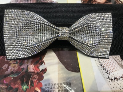 Diamond bow belt