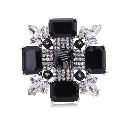 Manufacturers direct American wind cross border hot style water drill brooch high-end temperament clothing accessories corsage brooch