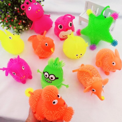 Manufacturers direct extruding modeling flash ball to vent children's weird creative relief vent light fuzz ball toys