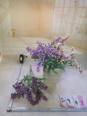 The factory sells 10 foam lavender artificial flowers directly